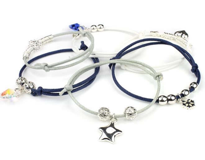 Snow Days Friendship Charm Bracelet Kit Made Up