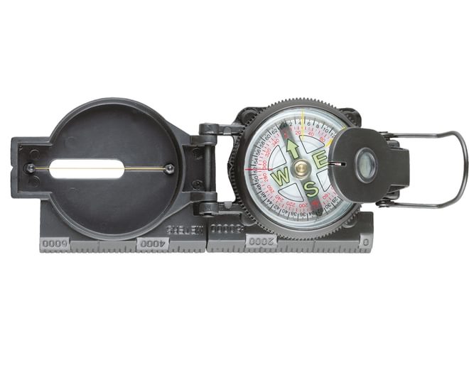 National Geographic Compass Open