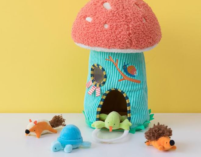 Manhattan Toy Toadstool Cottage