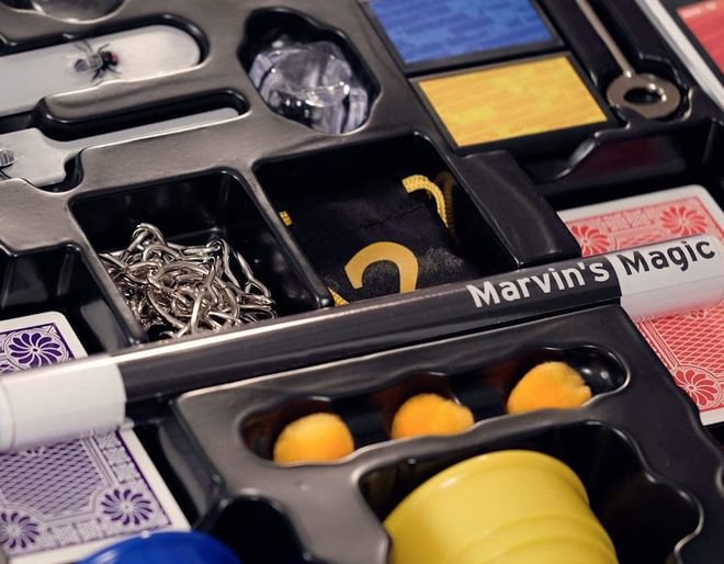 365 Tricks & Illusions