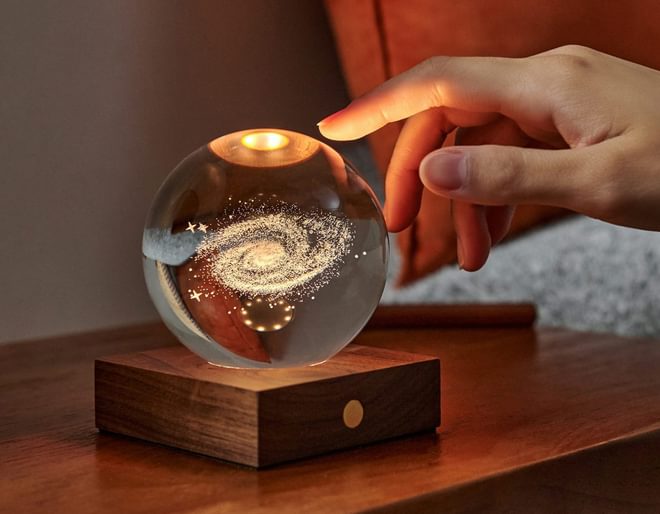 Gingko Galaxy Amber Crystal Light