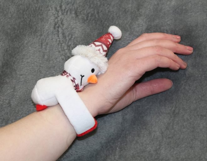 Snap Snuggle Snowman