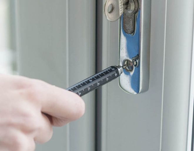 Multi Tool 6 in 1 Pen Screwdriver