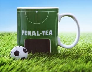 Penal-Tea Mug & Ball Set