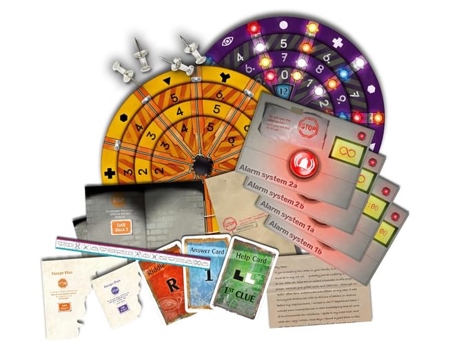 The Cursed Labyrinth Exit Game