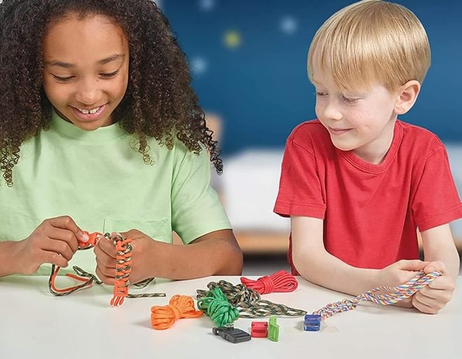 Paracord Wristbands Make Your Own