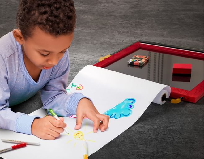 FAO Schwarz LED Art Easel