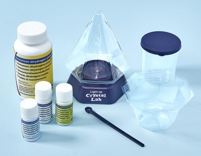 Light Up Crystal Lab Contents