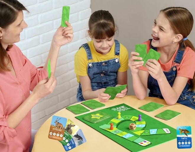 Rank & Roll Amazing Animals Game Board