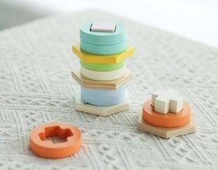 Shape Matching Game