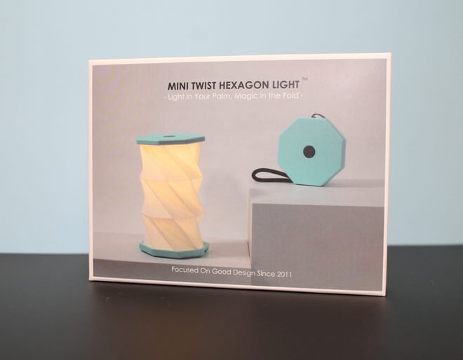 Gingko Mini Hexagon Twist Light