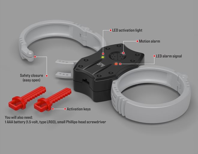 Thames and Kosmos Spy Lab High-Tech Handcuffs