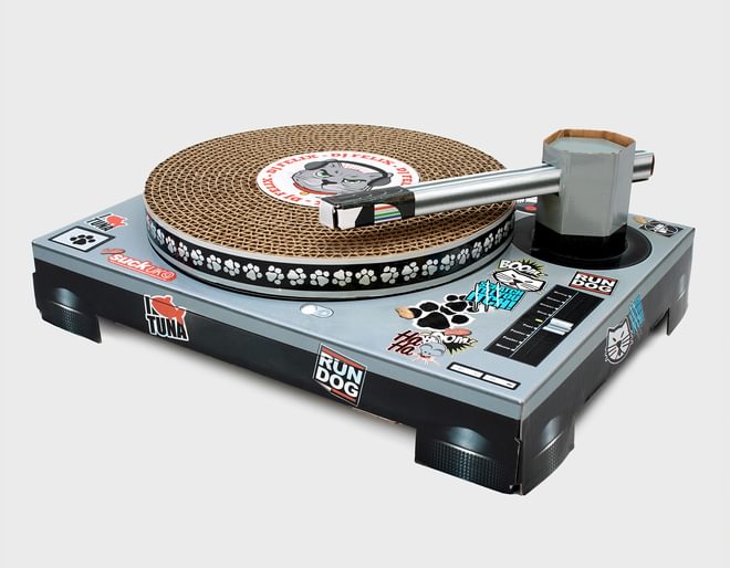 Suck Cat Scratcher DJ Deck