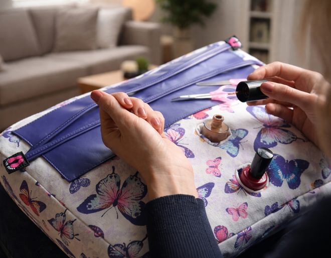 Manicure cushion